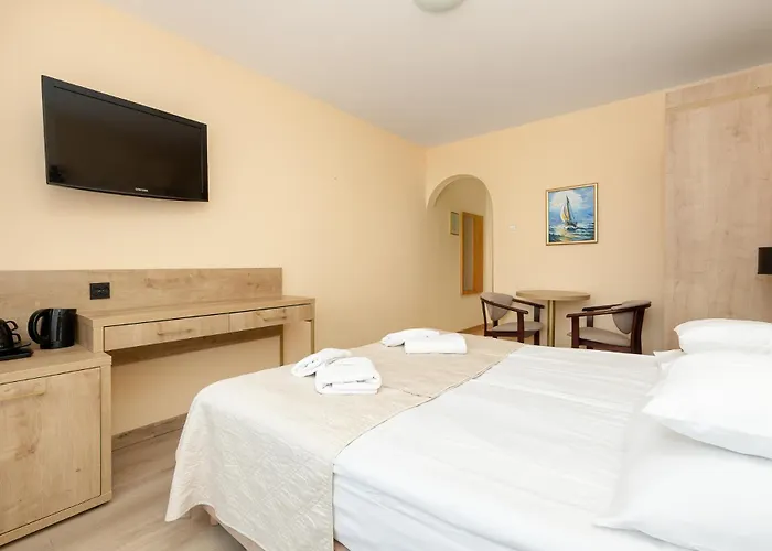 Bumerang Πανσιόν Rewal